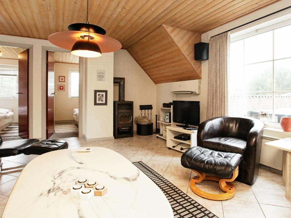 10 Person Holiday Home In Bl Vand Blåvand Kamer foto