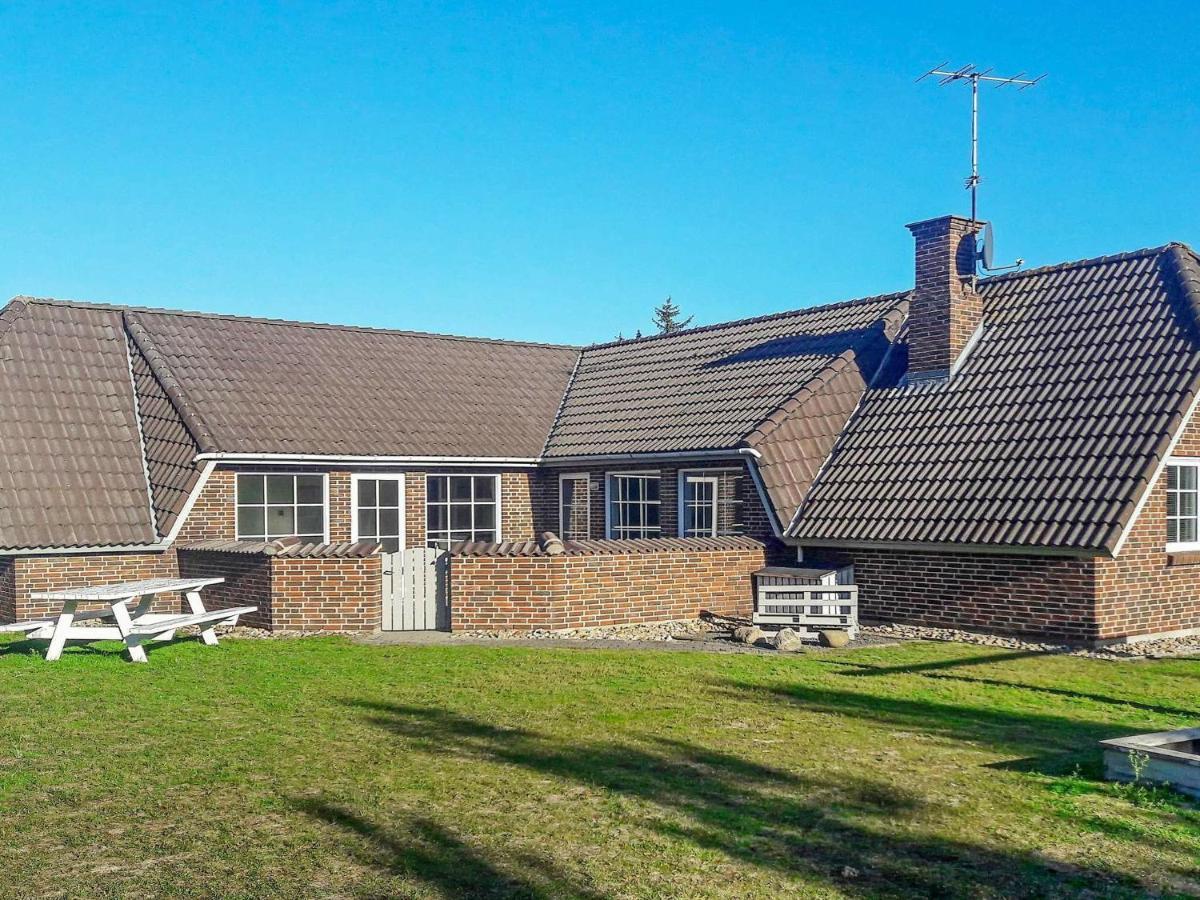 10 Person Holiday Home In Bl Vand Blåvand Buitenkant foto