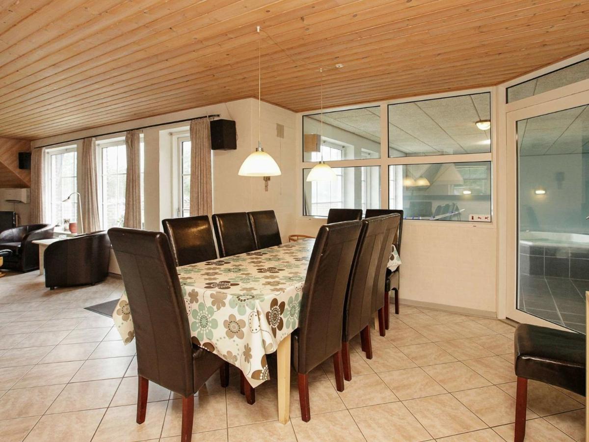 10 Person Holiday Home In Bl Vand Blåvand Buitenkant foto